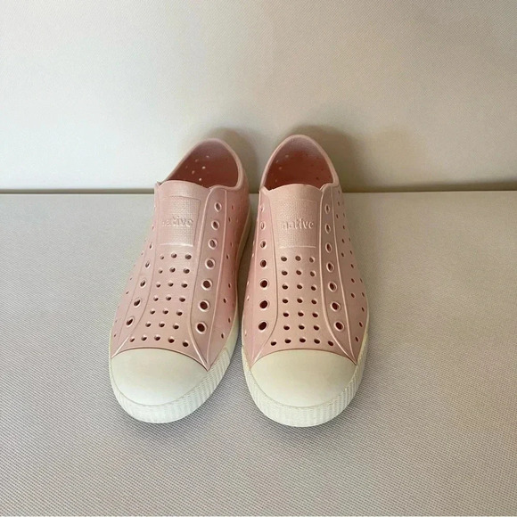 Native Shoes - Jefferson Juniors Size 3 Shoe Pink Metallic Slip-On - Picture 6 of 11